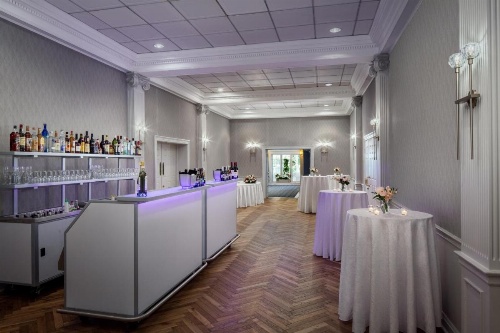 The Madison Hotel image 21